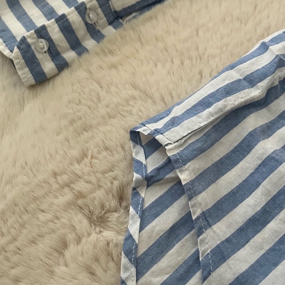 Button up shirts to go - Picture 4 of 8